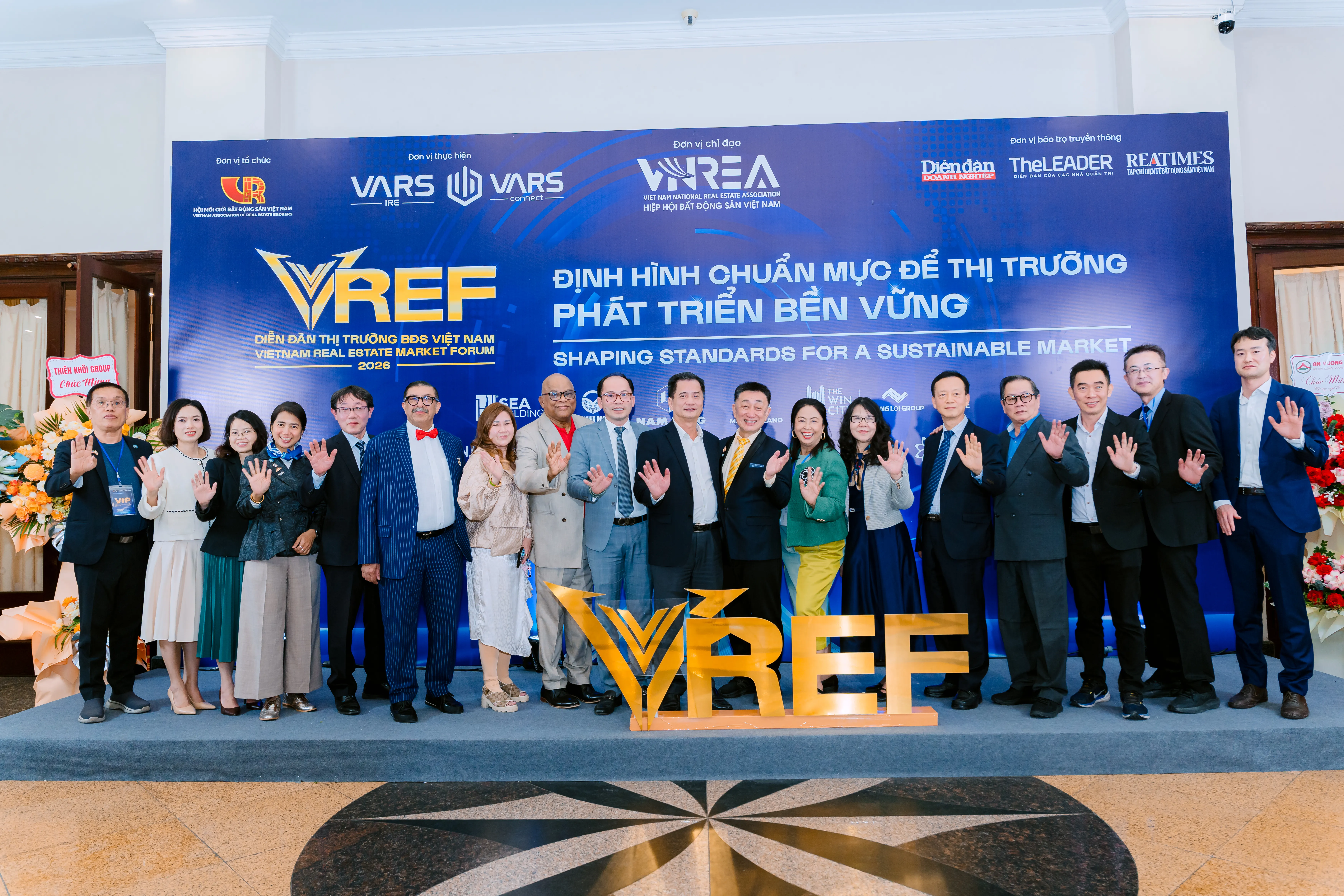 Dấu ấn các chuyên gia quốc tế tại VREF 2026